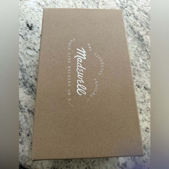 Madewell Sidewalk Low-Top Sneakers in Spotted Calf Hair Sz 7 - Picture 12 of 12